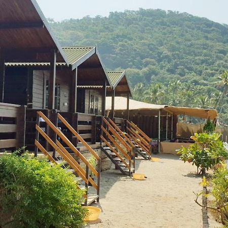 Summer Sky Beach Resort Агонда Экстерьер фото