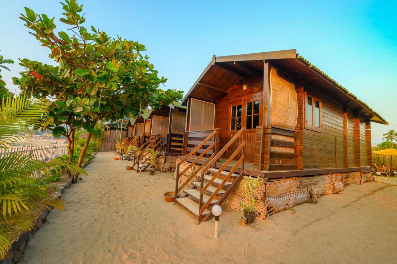 Summer Sky Beach Resort Агонда Экстерьер фото