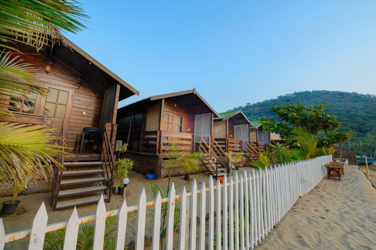 Summer Sky Beach Resort Агонда Экстерьер фото