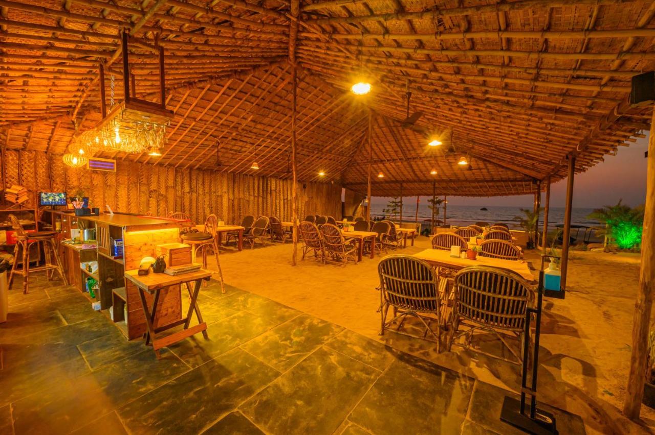 Summer Sky Beach Resort Агонда Экстерьер фото