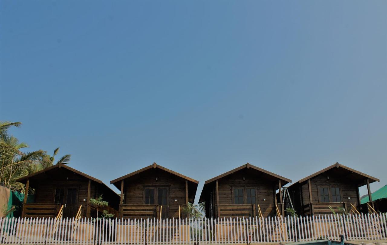 Summer Sky Beach Resort Агонда Экстерьер фото